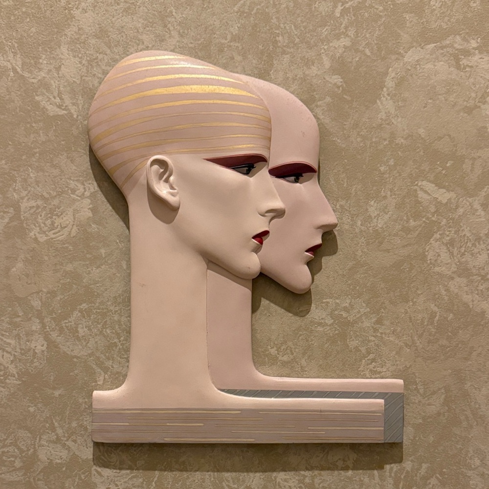 Vintage Dual Face Art in Cream and Pink
